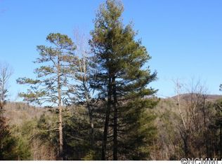 87 Stepp Ridge Ct, Hendersonville, NC 28792