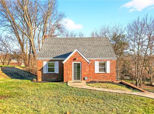132 Ida Dr, Glenshaw, PA 15116