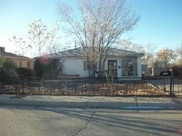 8910 Claremont Ave NE, Albuquerque, NM 87112
