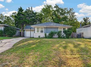 850 N Chautauqua Ave, Wichita, KS 67214