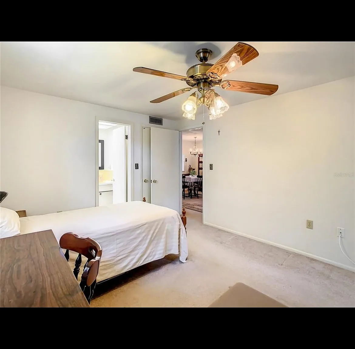 2 bed, 888 sqft, $1,550 — Photo 4