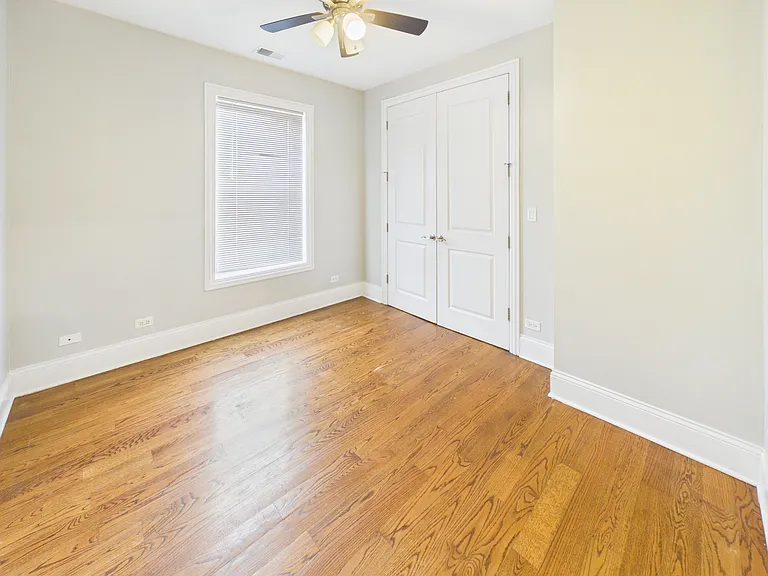 4917 S Prairie Ave #3 — Photo 14