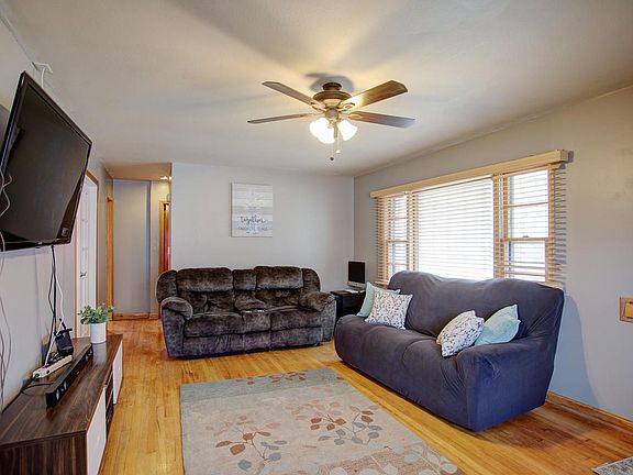 4th image of 601 N 22nd St