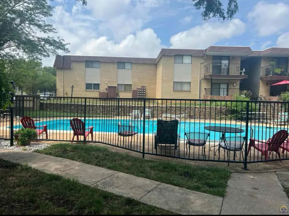 2922 SW Lydia Ave APT 228, Topeka, KS 66614