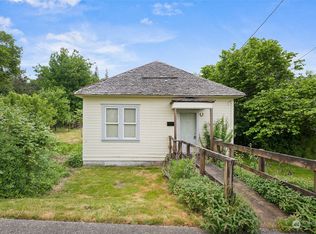 1235 Cedar St, Raymond, WA 98577