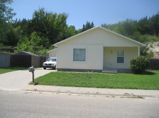 1902 Custer Rd, Junction City, KS 66441