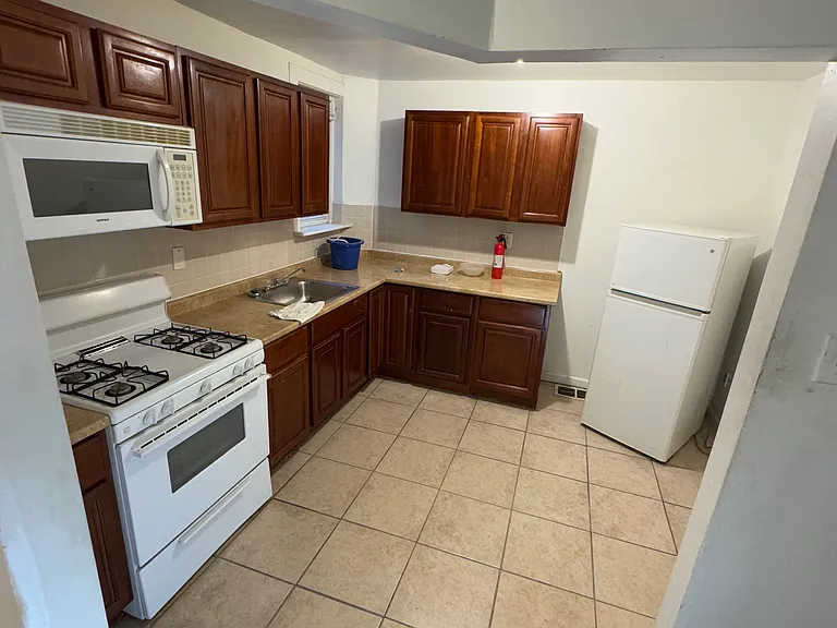 5431 Osage Ave #2 — Photo 4