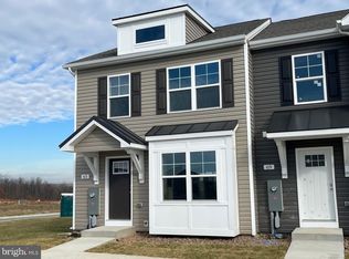 65 Heritage Hills Dr, Martinsburg, WV 25405