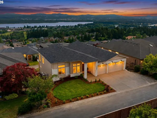 727 W Alder Ct, Washougal, WA 98671