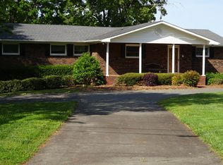 48007 Lands End Rd, Norwood, NC 28128