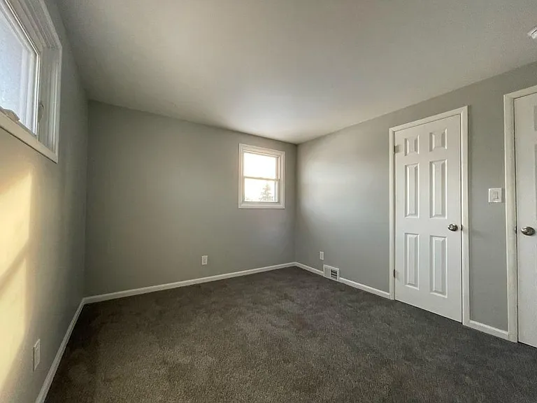 1357 Center Rd #1 — Photo 11