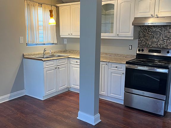3rd image of 650 Jett St NW #1