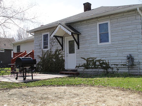 5th image of 1105 Johnston St