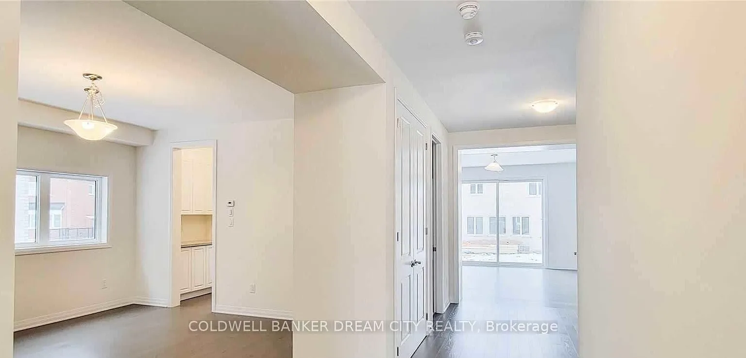 4 bed, $3,500 — Photo 2