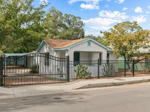 925 7th St SW, Albuquerque, NM 87102