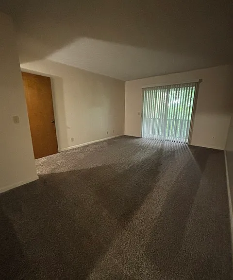690 College Dr #2 — Photo 5