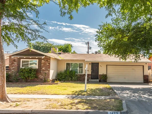 1423 S Whitney Ave, Fresno, CA 93702
