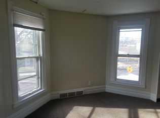 220 Elm St APT 6, Kalamazoo, MI 49007