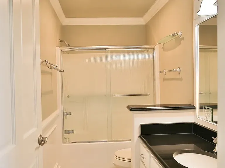 Main floor bathroom