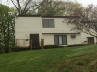 3 Hook Rd UNIT 10, Poughkeepsie, NY 12601