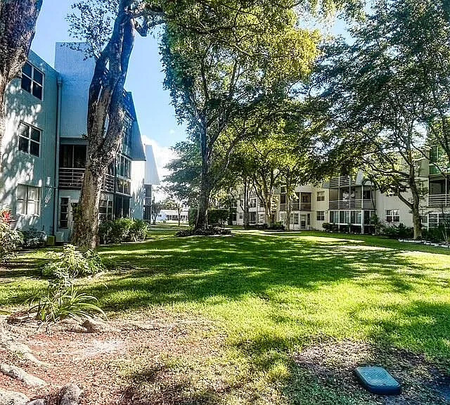 9200 Lime Bay Blvd #312 — Photo 17