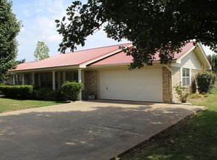 51 County Road 2010, Clarksville, TX 75426