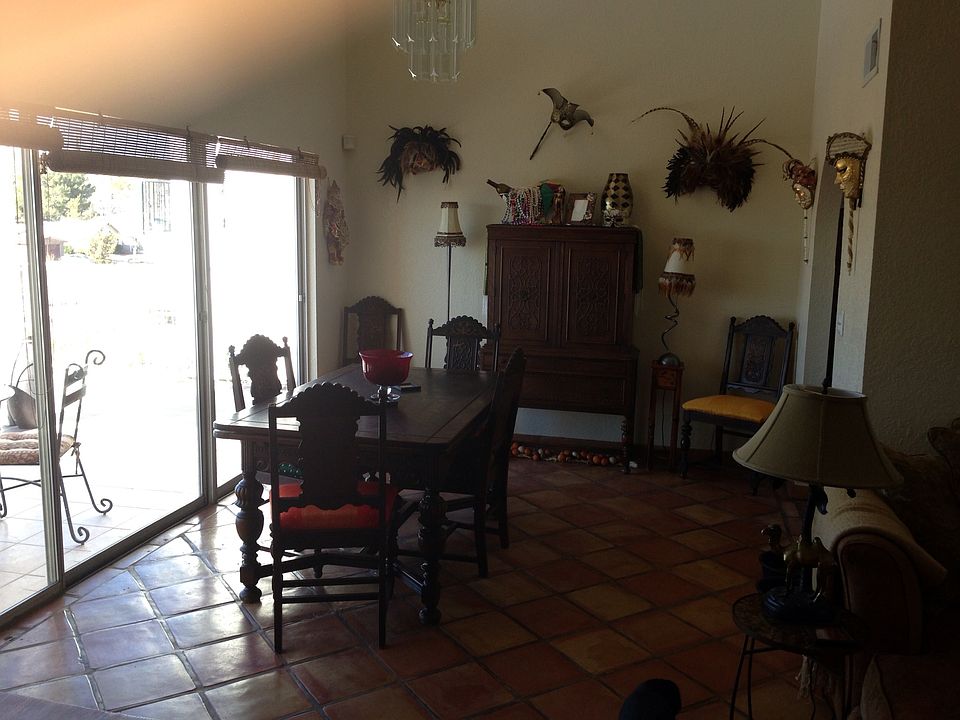 1st image of 6220 Escondido Dr #B