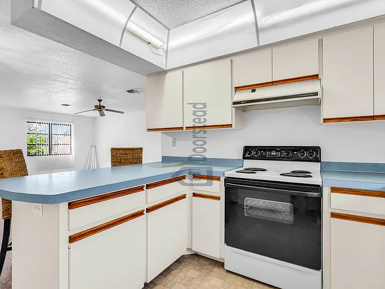 503 Bradenton Rd — Photo 12