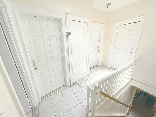 4th image of 94-12 77th St