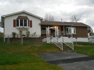 914 Ewart Ave, Beckley, WV 25801