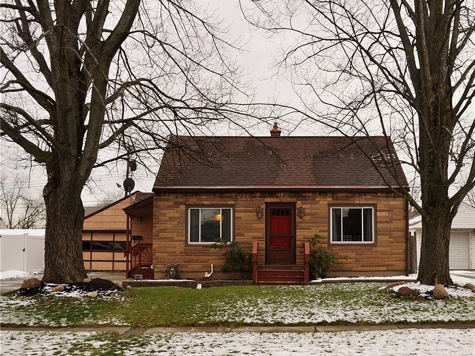 1st image of 30 Ledyard Ave