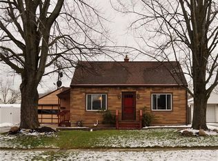30 Ledyard Ave, Depew, NY 14043