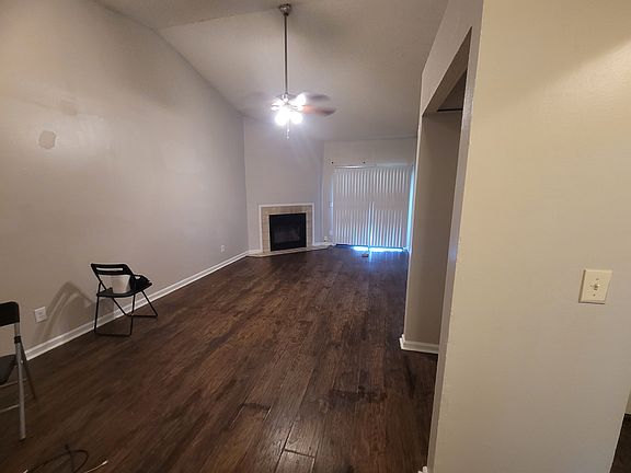 5th image of 5136 Indian Lakes Ct APT 1