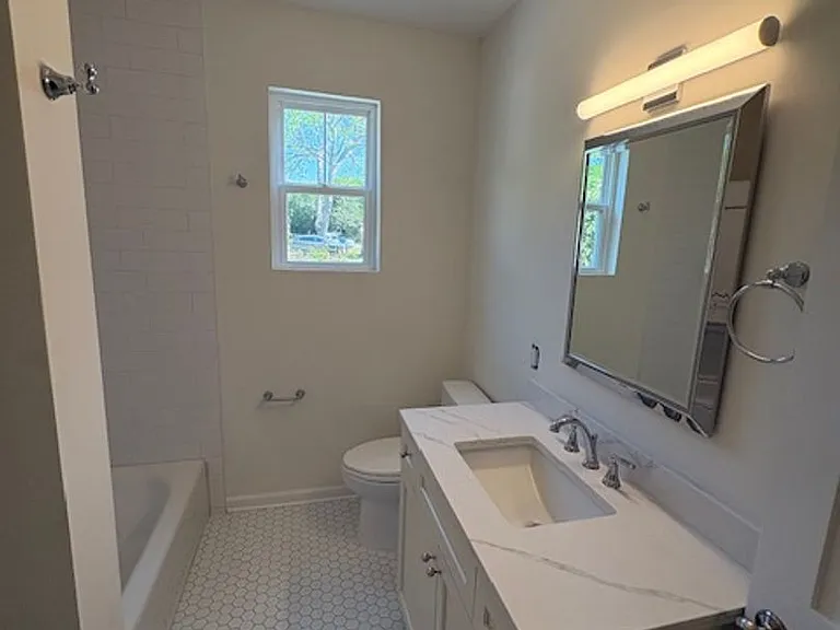 664 Windermere Blvd #B — Photo 28