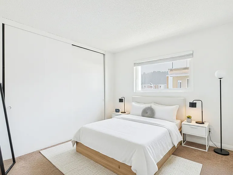 Anita Square Apartments — Photo 23