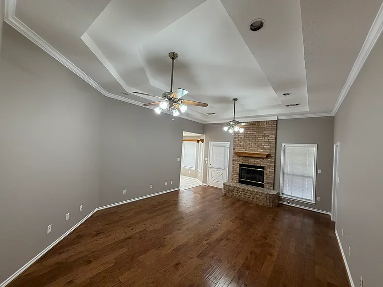 1708 Gray Stone Dr — Photo 9
