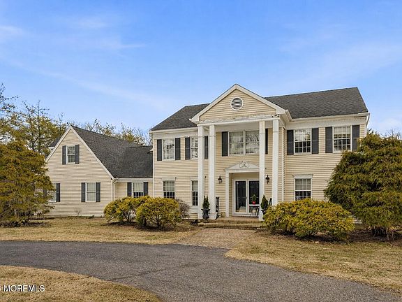 5th image of 69 Five Points Road