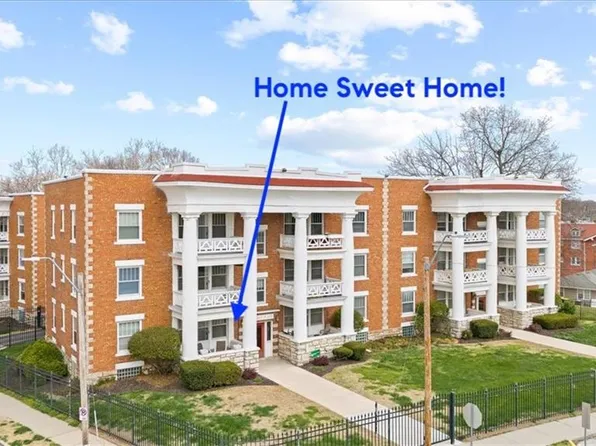 400 E 43rd St APT 1, Kansas City, MO 64110