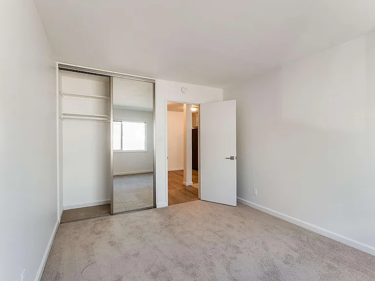2225_Channing_Way_Unit_303 Berkeley California 23_12012022