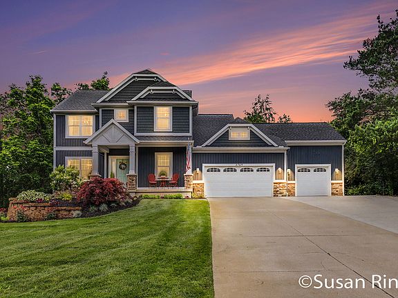 5th image of 3769 Walnut Springs Dr NE