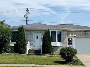 120 Nantucket Dr E, Buffalo, NY 14225
