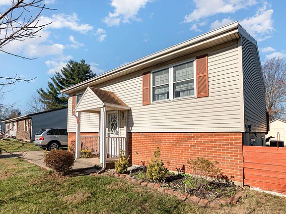 3rd image of 6026 Belair Dr