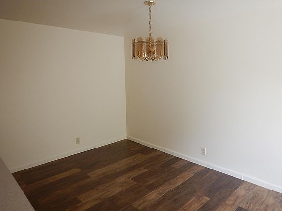 2nd image of 8405 N El Dorado St