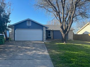 402 Meadowcreek Cir, Round Rock, TX 78664