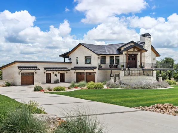 115 Trophy Oak Point, Fredericksburg, TX 78624