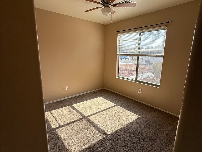 8828 W Griswold Rd — Photo 11