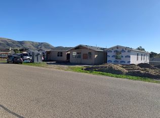 210 E Chestnut St, Nipomo, CA 93444