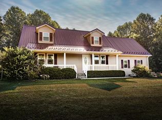 25 Overlook Dr, Orleans, IN 47452
