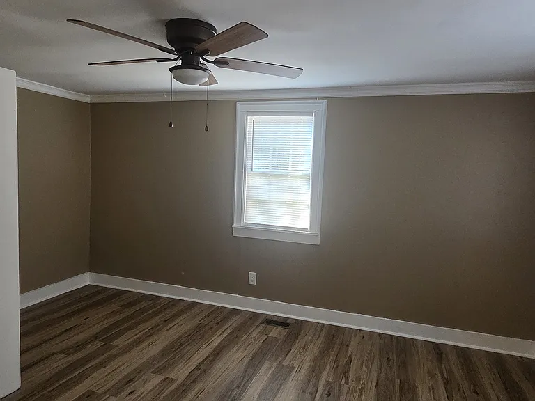 7043 S Goddard Rd — Photo 15