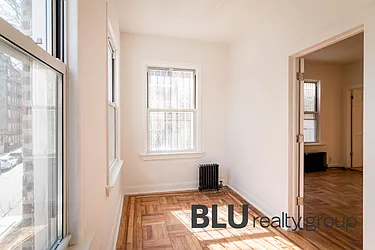 Rented by BLU Real Estate